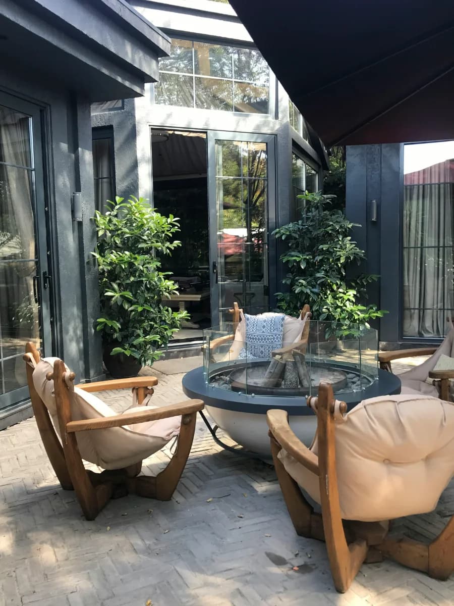 PATIO & GARDEN